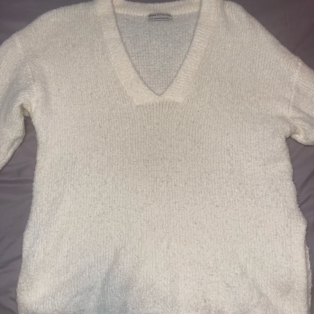Urban Outfitters Women’s Cozy Sweater Size S
